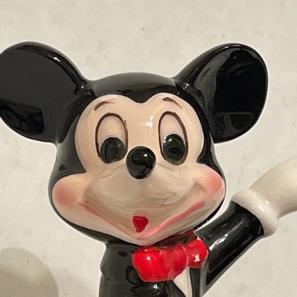 Disney-Vintage Japan Mickey Mouse Playing Piano Ceramic Planter - Picture 11 of 12